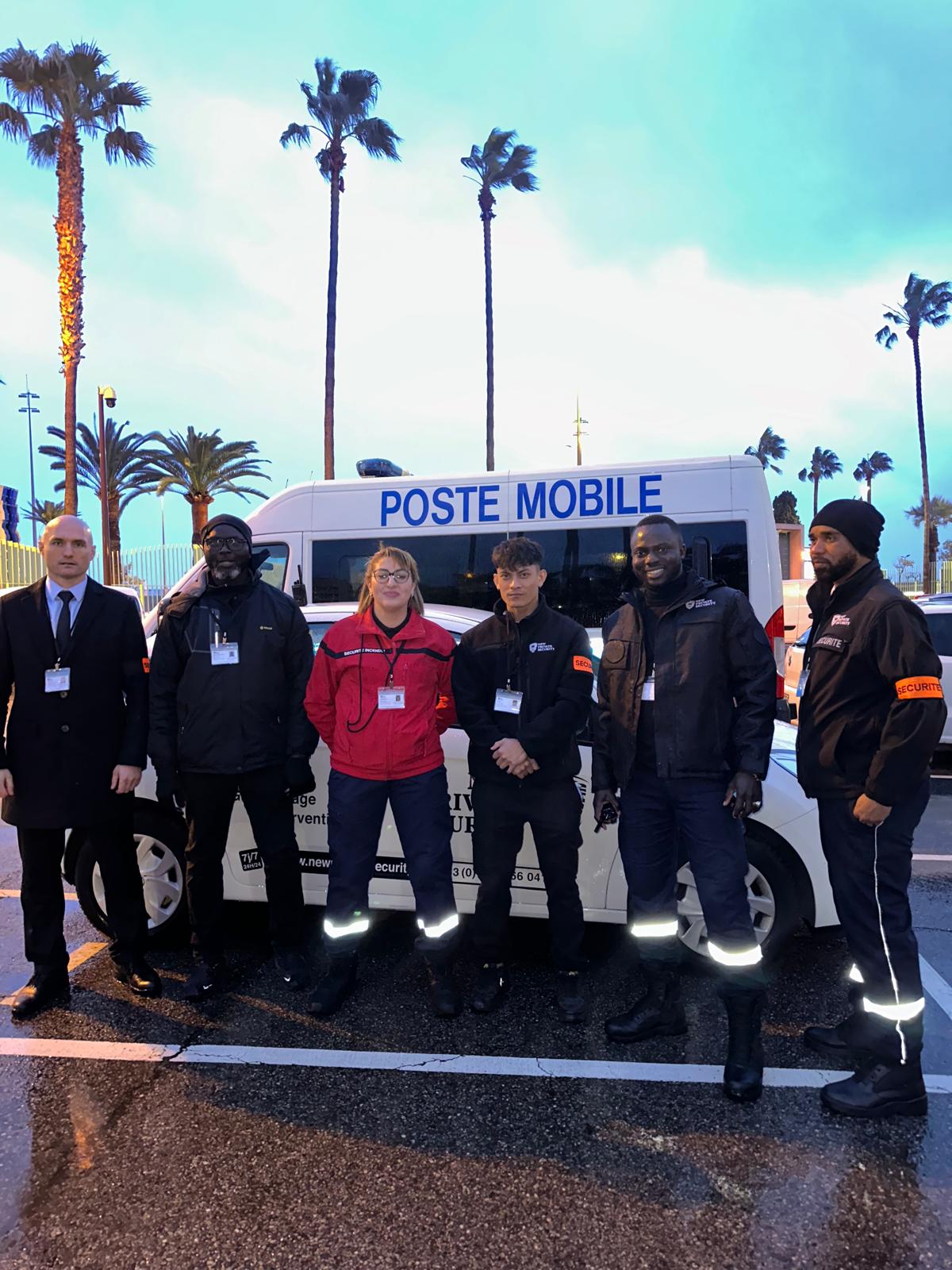 poste mobile, une équipe complète