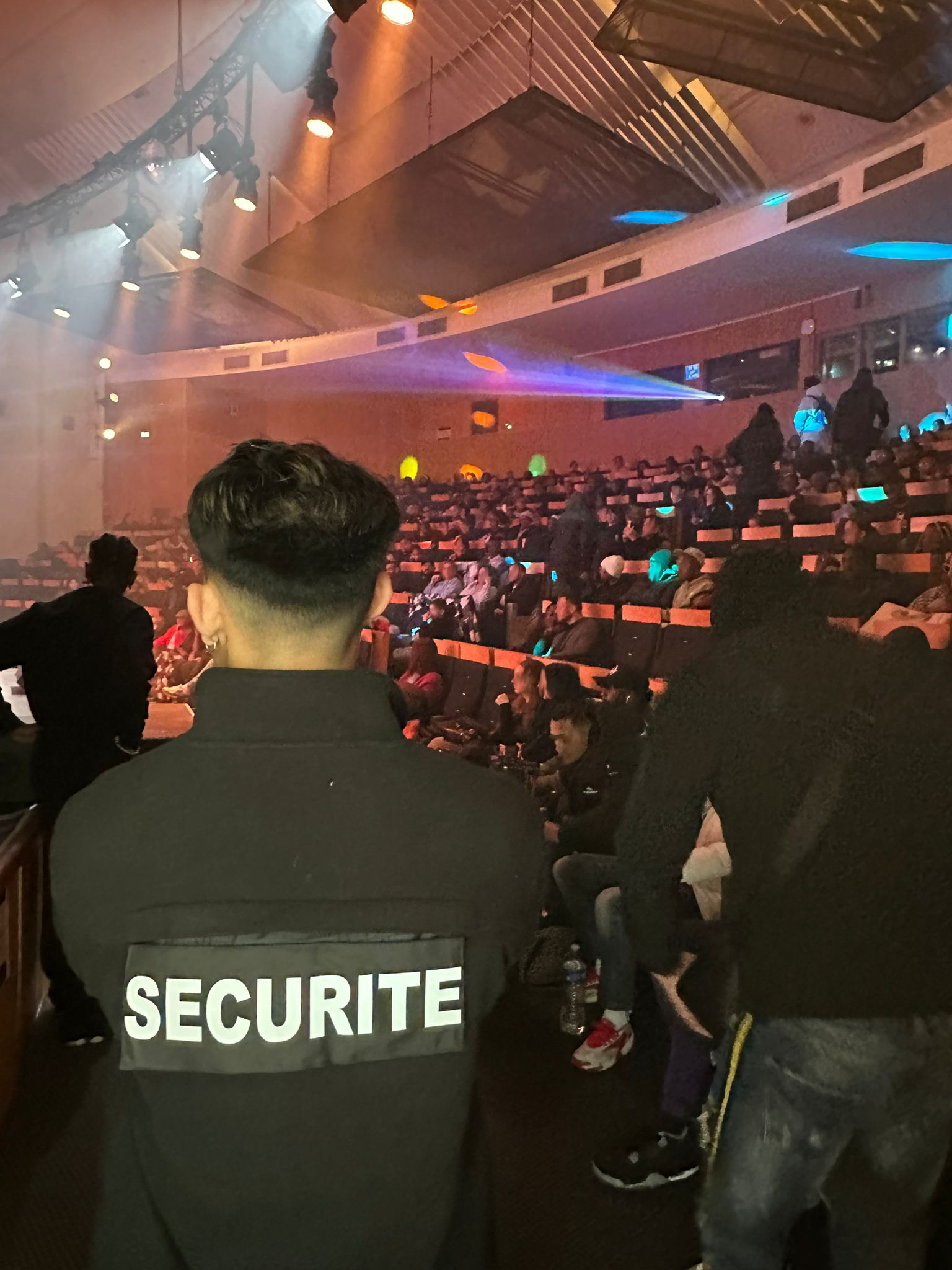 surveillance de concerts